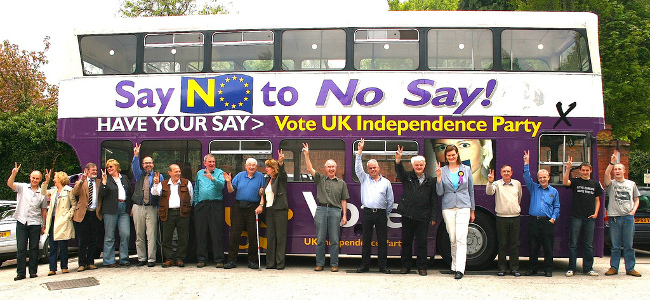 Ukip Bus, May 2009 by Euro Realist Newsletter